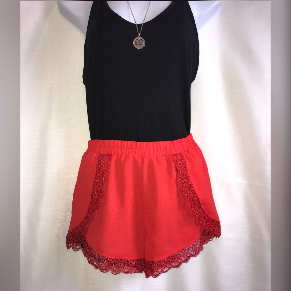 Red flowy short with crochet bottom. - Picture 3 of 6